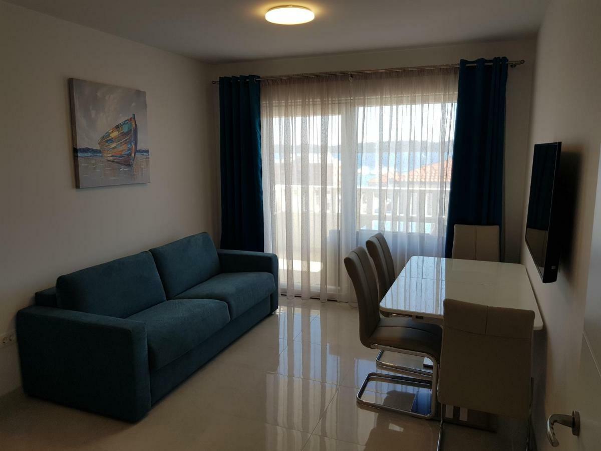 Apartmani Marella Donji Seget Εξωτερικό φωτογραφία