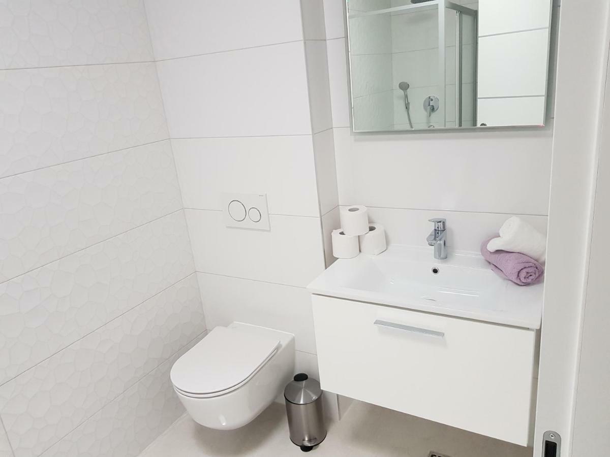 Apartmani Marella Donji Seget Εξωτερικό φωτογραφία