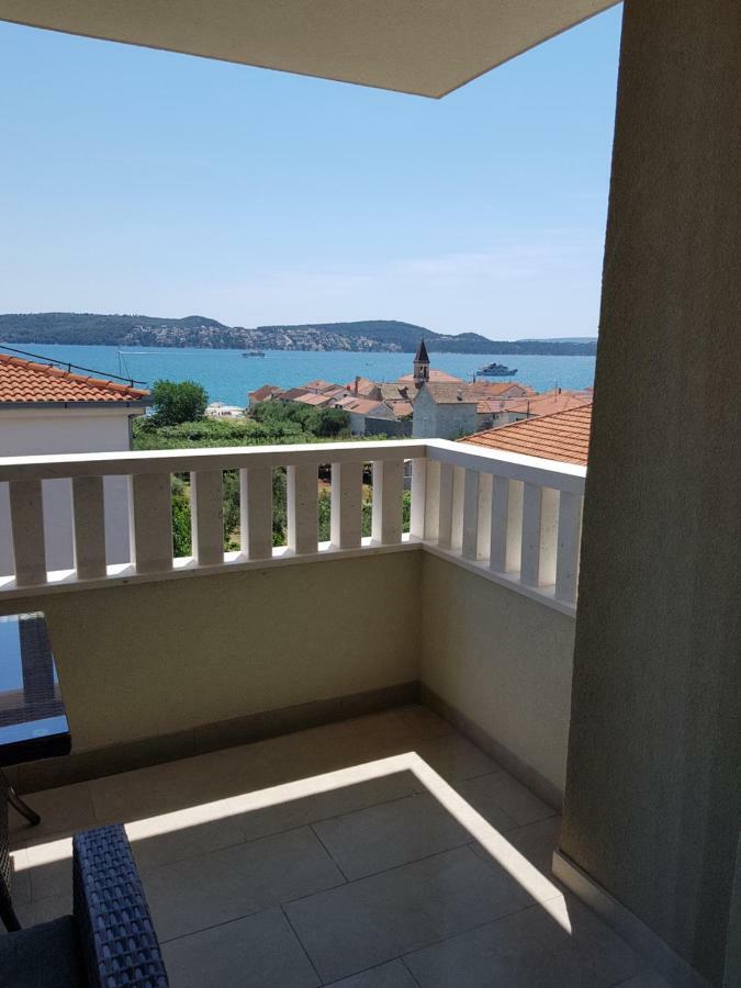 Apartmani Marella Donji Seget Εξωτερικό φωτογραφία