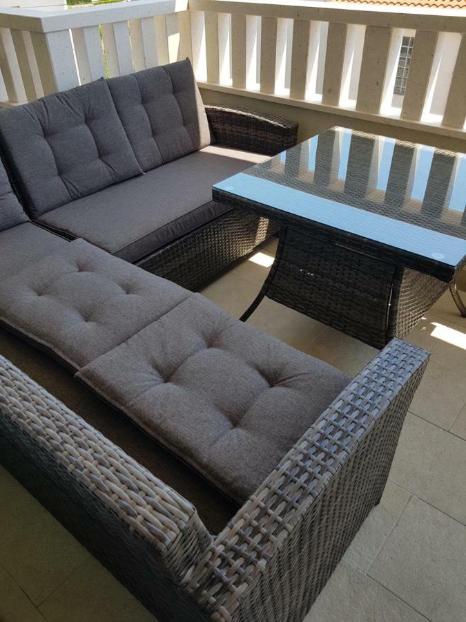 Apartmani Marella Donji Seget Εξωτερικό φωτογραφία
